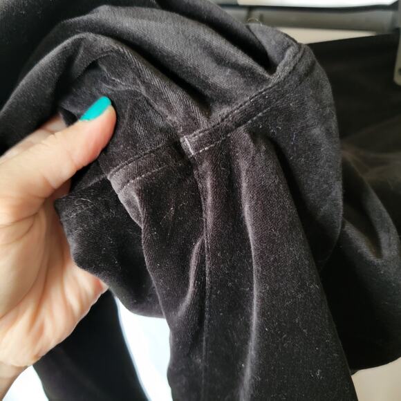 CAbi Black Velvet Velour High Waisted Stretchy Gala 4037 Skinny Jeans Size 8 - Picture 4 of 9